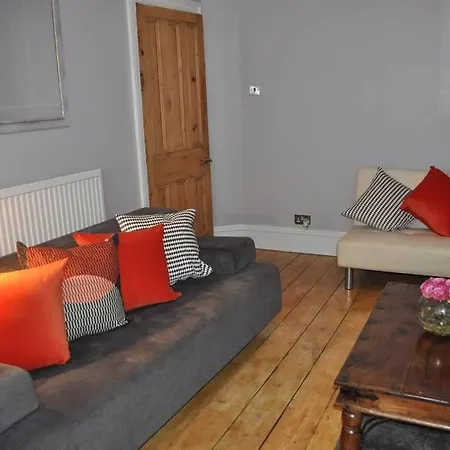 Beautiful Large Victorian Waterfront House Holiday home