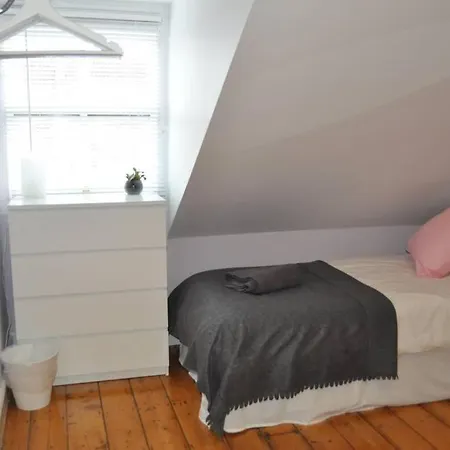 Beautiful Large Victorian Waterfront House